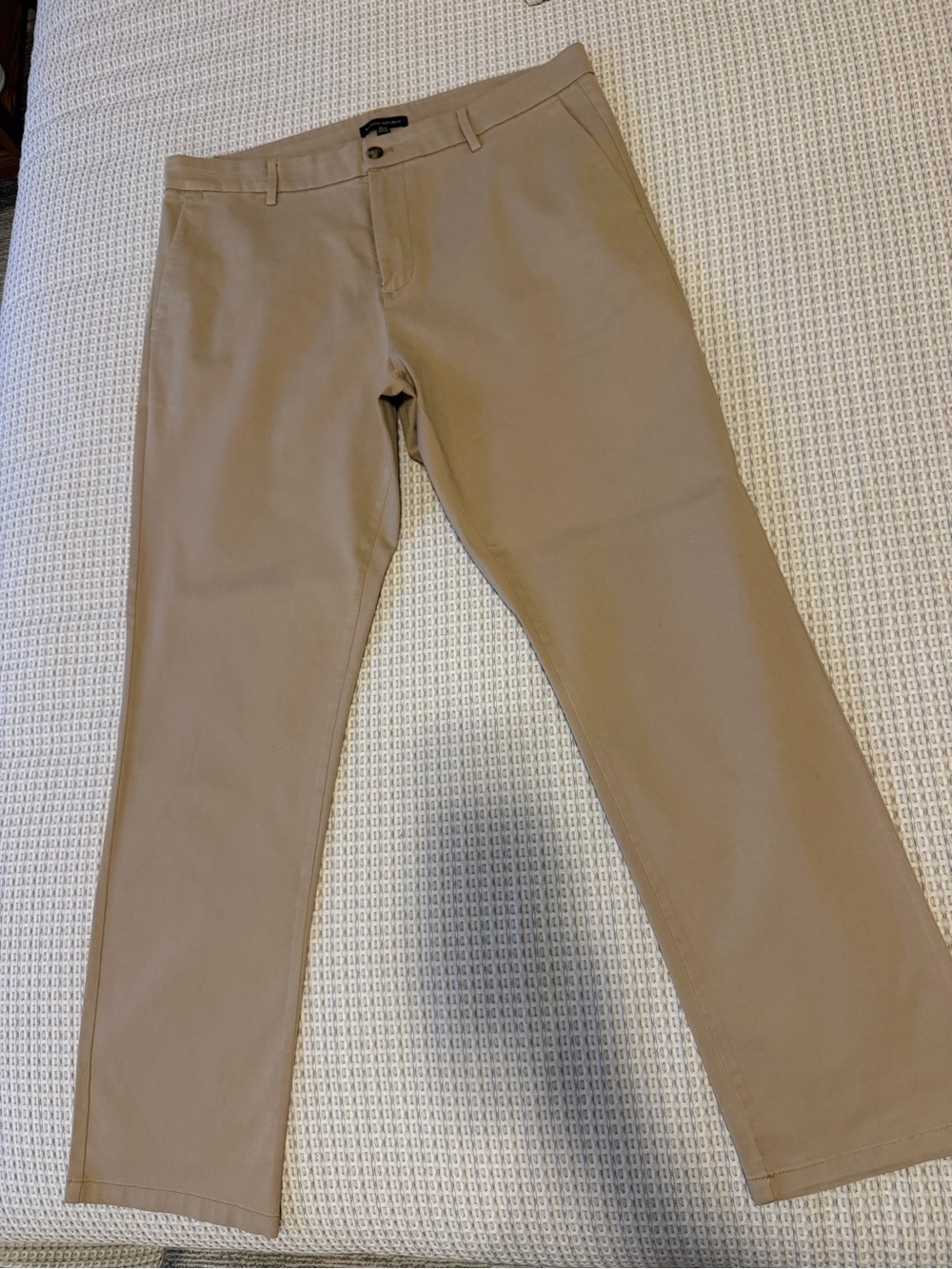 Banana Republic Men's Tan Chino Pants